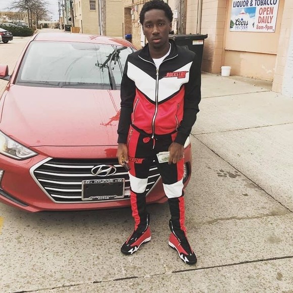 Meet your Posher, Richvibe - Picture 1 of 1